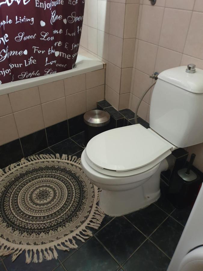 Comfortable Apartment In The Center Of Volos Very Close To The Port Eksteriør bilde